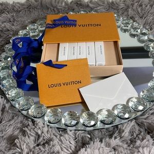 Authentic sealed new in box Louis Vuitton set of 5 with LV ribbon & LV envelope